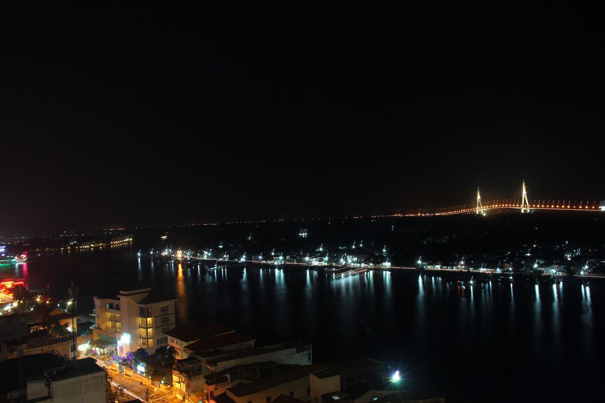 West Hotel Кан То Екстериор снимка