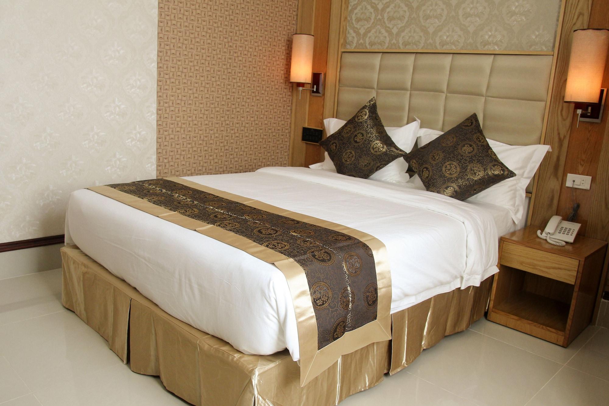 West Hotel Кан То Екстериор снимка